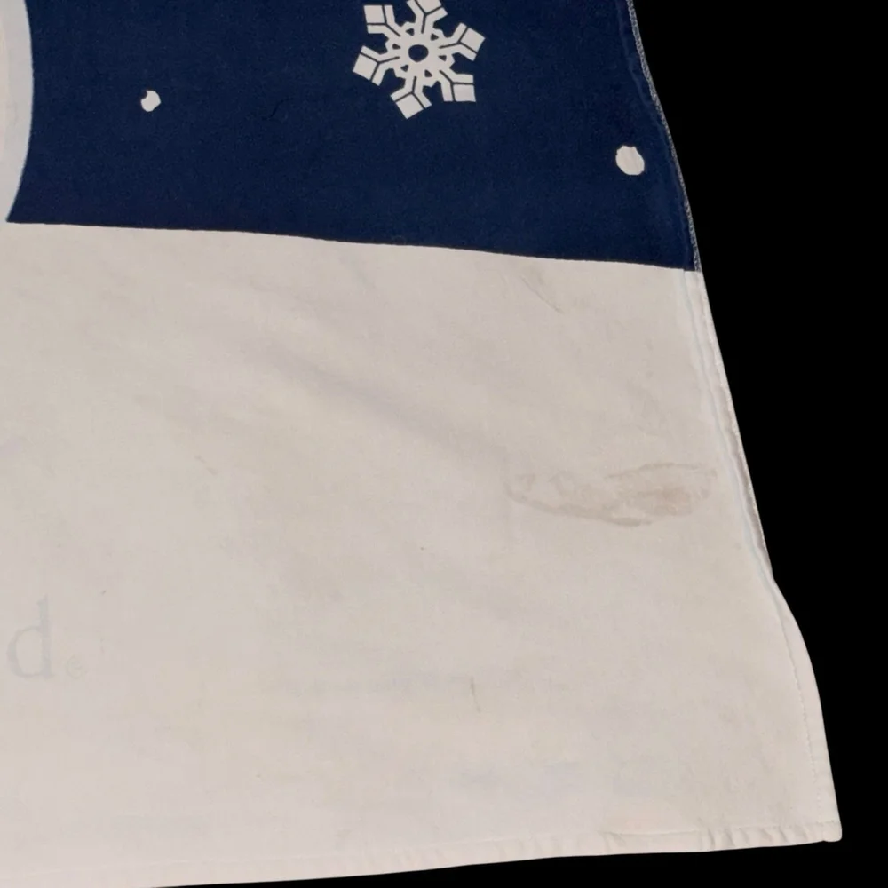 Walt Disney World Disneyland Resort Mickey Mouse Snowman ThrowBlanket 48x54 READ